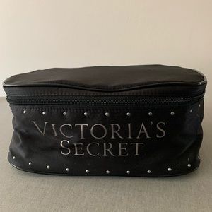 Victoria’s Secret Travel Bag for bras